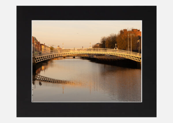 Sunrise Ha'penny Bridge - Image 6