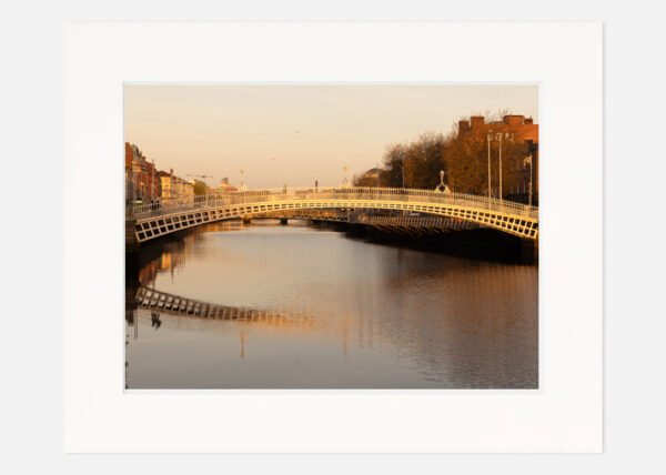 Sunrise Ha'penny Bridge - Image 7