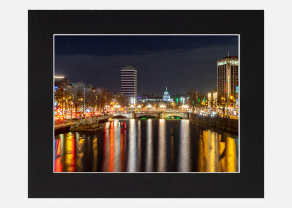 The Liffey at night - Image 6
