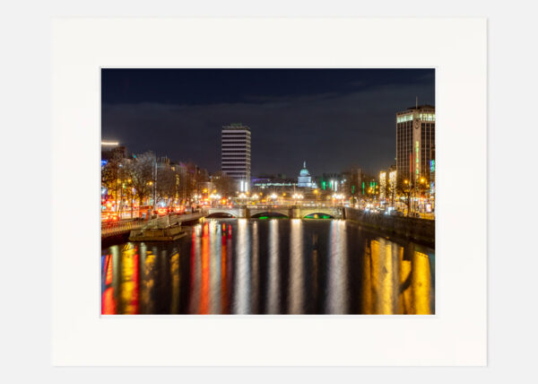 The Liffey at night - Image 7