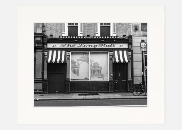 The Long Hall Pub - Image 7